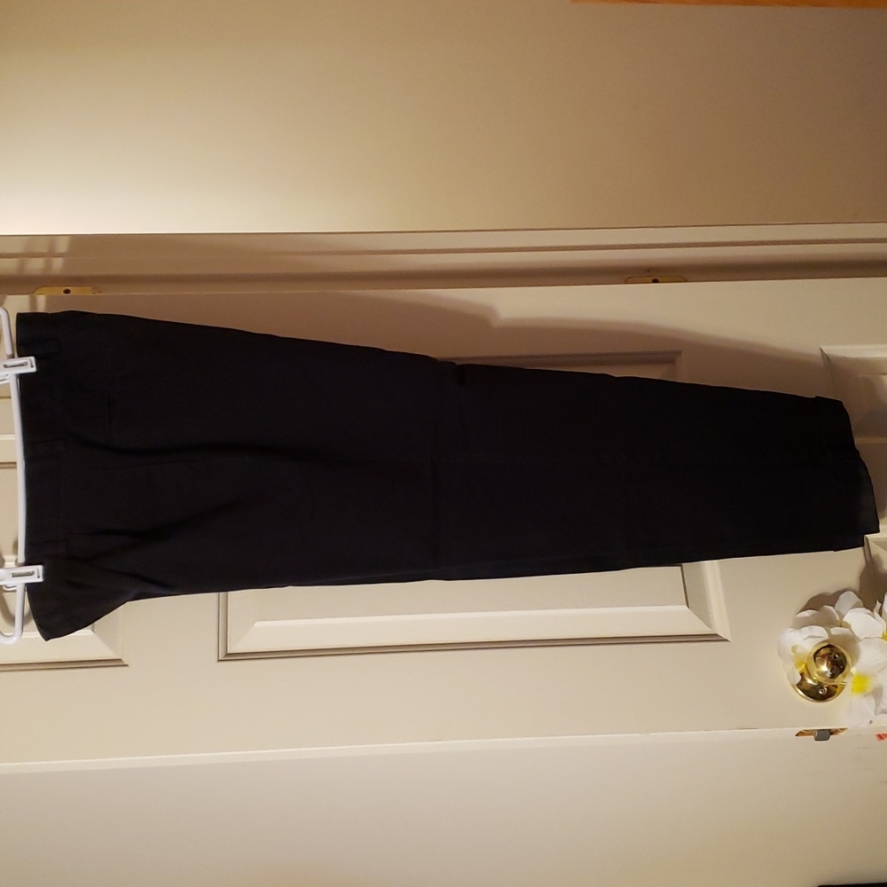 Dockers Black Stain Defender Pants W32 L30